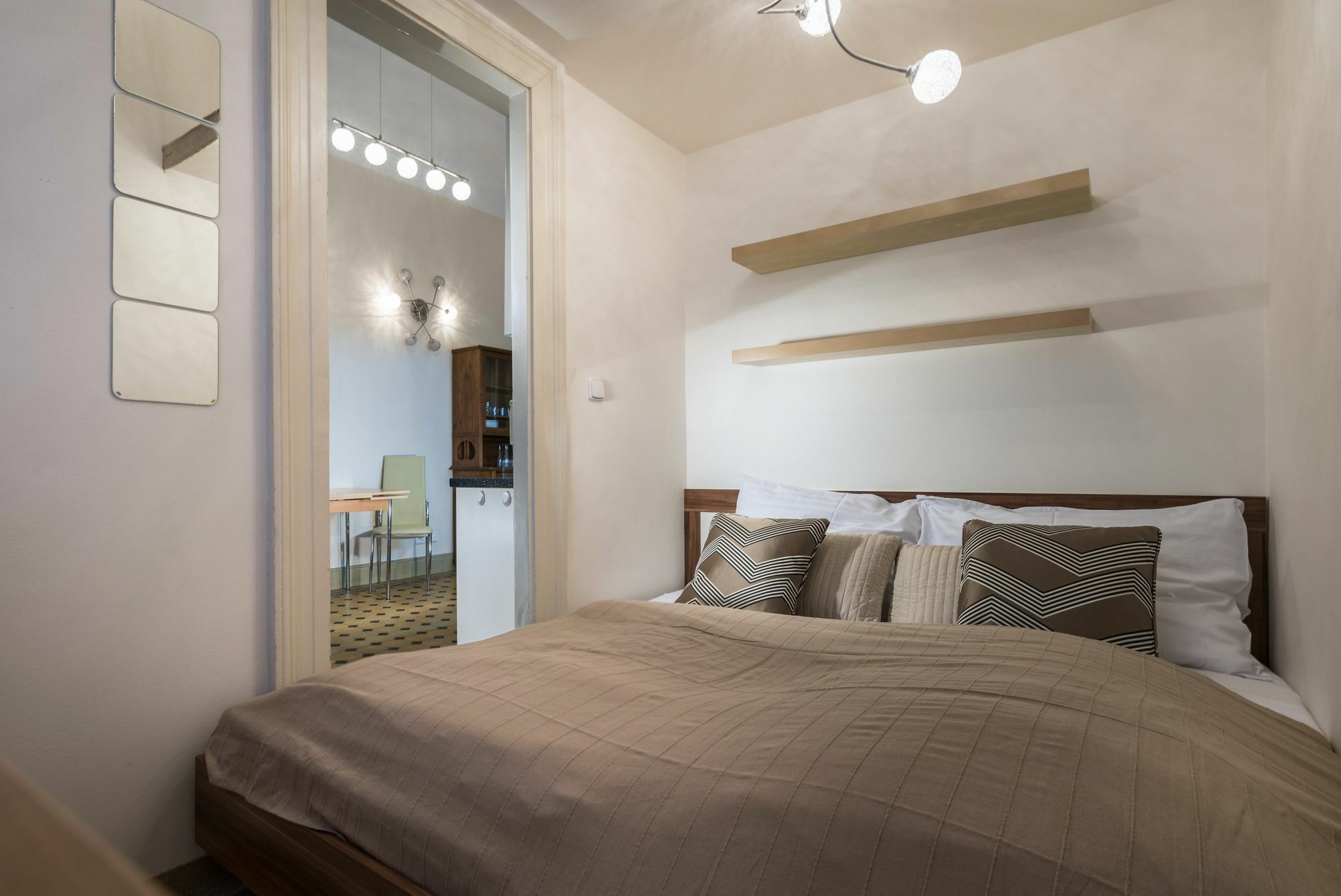 פראג Legerova 33 Apartments מראה חיצוני תמונה